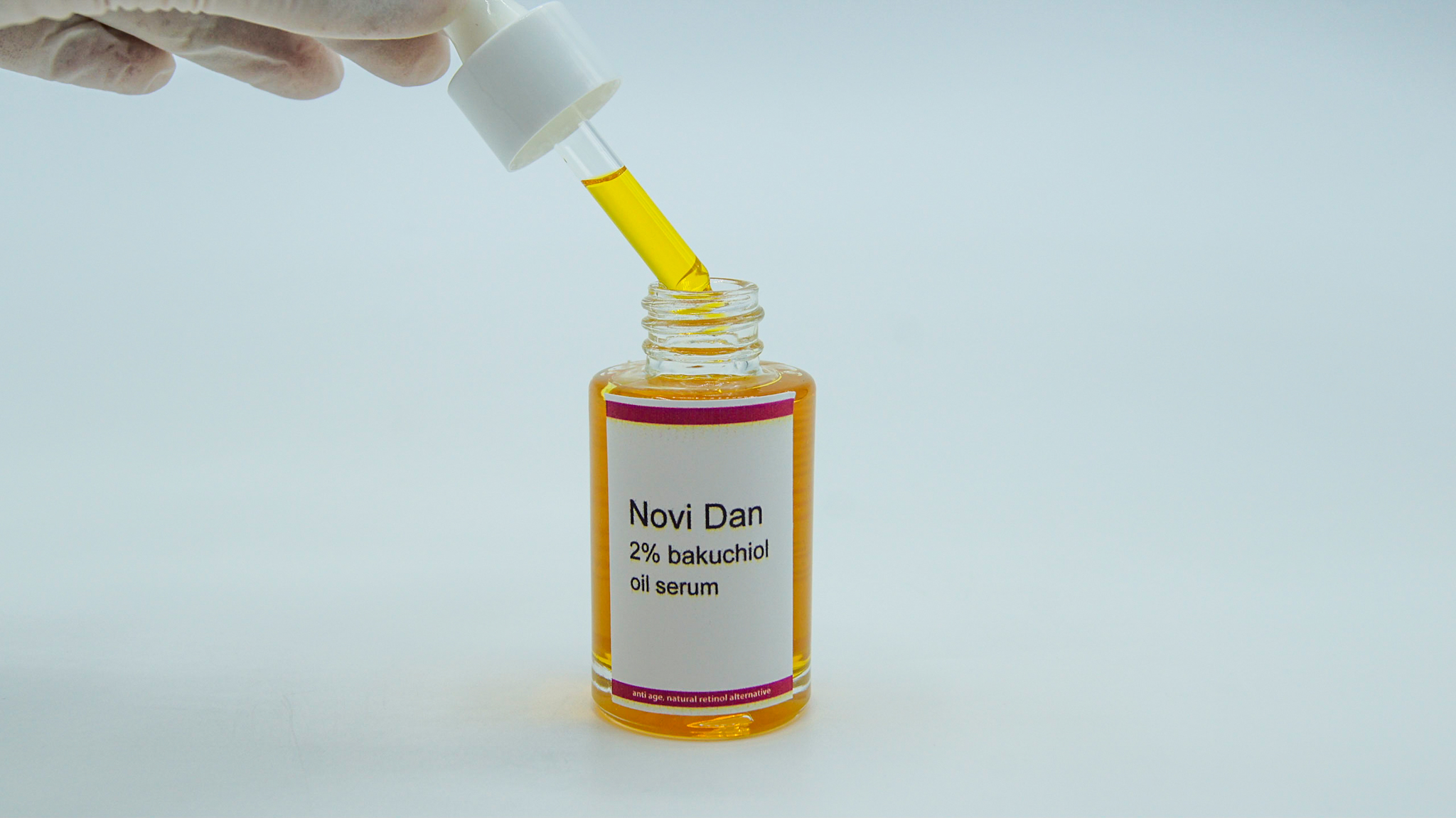 Bakuchiol oil serum